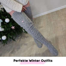 Lade das Bild in den Galerie-Viewer, Kuschelige Overknee Socken