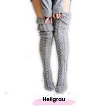 Lade das Bild in den Galerie-Viewer, Kuschelige Overknee Socken